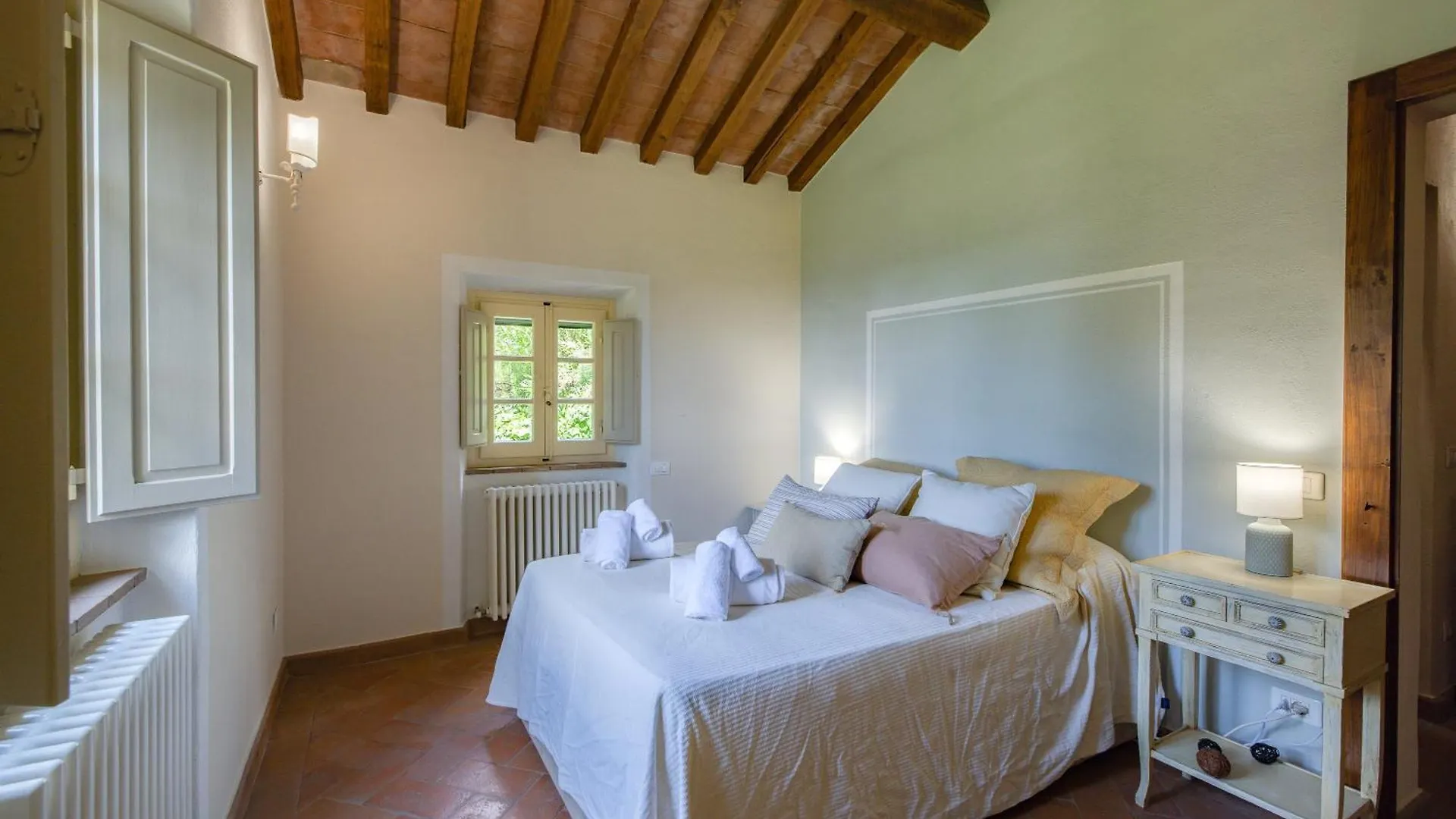 Villa La Pergola Cortona 0*,